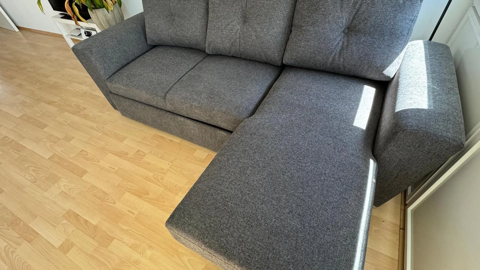 60Sqm 