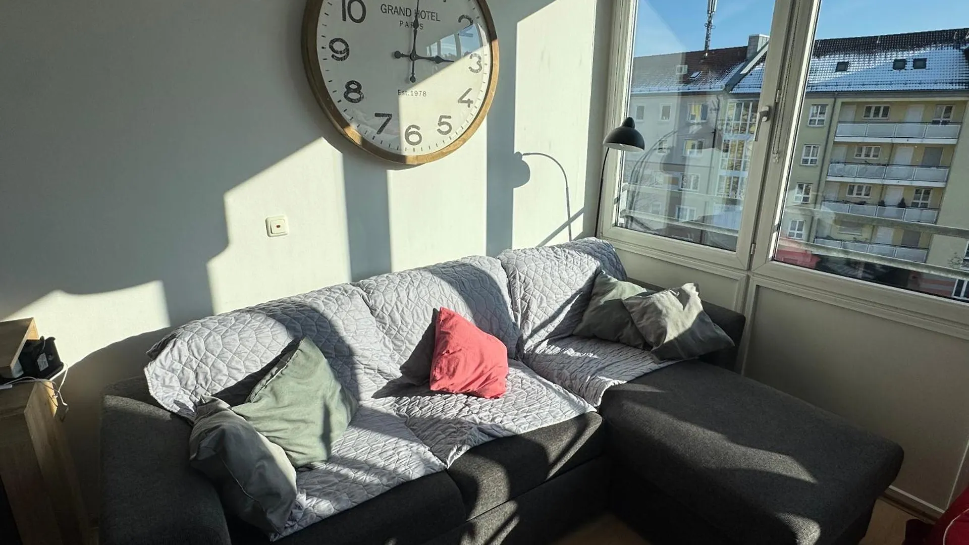 60Sqm 